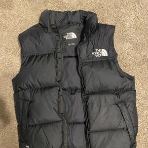 The North Face Men's Black Puffer Vest